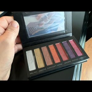 Authentic Younique palette 5 fun metallic colors